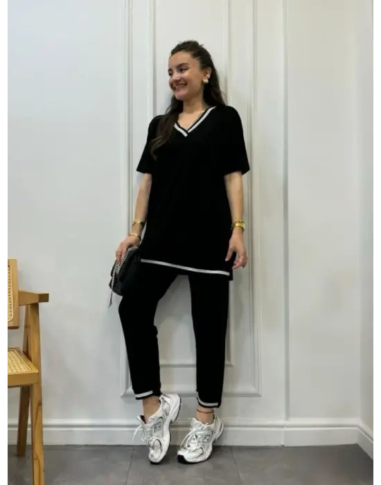 Kadın Kısa Kollu V Yakalı Iki Iplik Bluz Ve Pantolon Ikili Takım