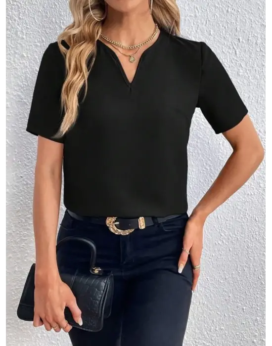 Omarı Şık ve Rahat Kadın Elbisesi