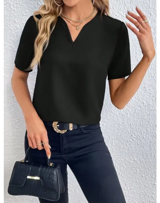 Omarı Şık ve Rahat Kadın Elbisesi