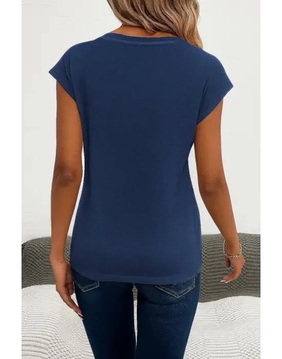 Kadın Kısa Kollu V Yakalı Kalp Desen Viskon Bluz