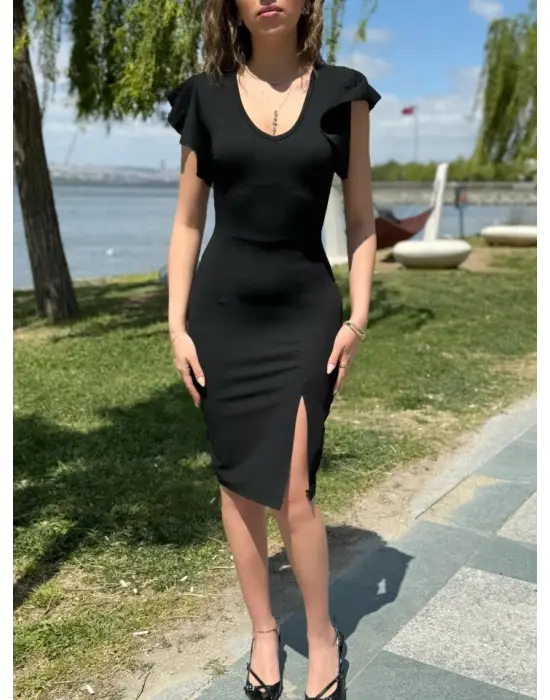 Kadın Kısa Kollu V Yakalı Kolları Volanlı Yandan Yırtmaçlı Kısa Janjan Krep Elbise