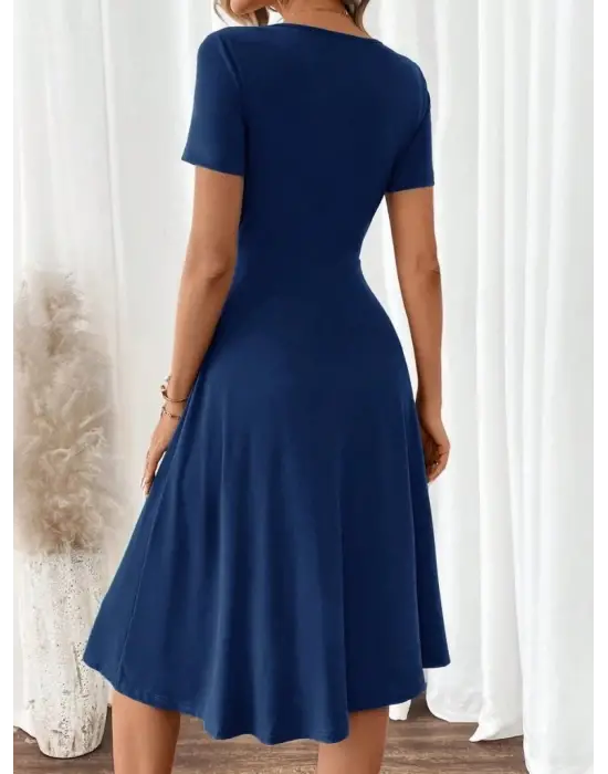 Kadın Kısa Kollu V Yakalı önden Düğmeli A Kesim Dokuma Elbise