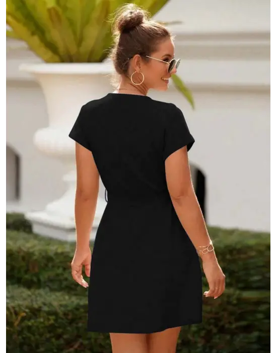 Kadın Kısa Kollu V Yakalı önden Düğmeli Belden Kuşaklı Cepli Sofya Elbise