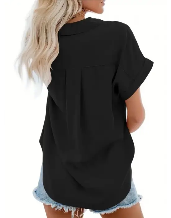 Kadın Kısa Kollu V Yakalı önden Düğmeli Dokuma Gömlek