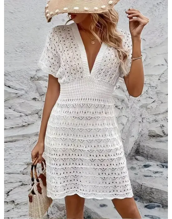 Omarı Yazın Rahatlığını Yansıtan Triko Elbise