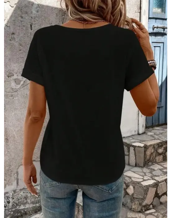 Kadın Kısa Kollu V Yakalı şerit Detaylı Viskon Bluz