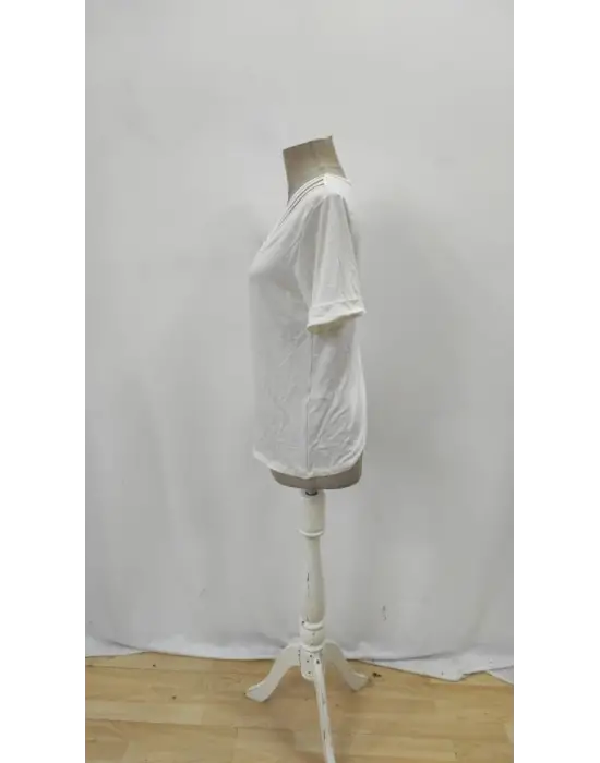 Kadın Kısa Kollu V Yakalı şerit Detaylı Viskon Bluz