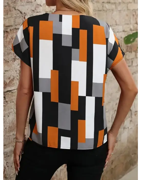 Kadın Kısa Kollu V Yakalı Yarasa Kollu Atlas Bluz