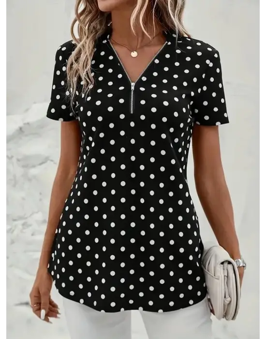 Kadın Kısa Kollu Yakadan Fermuarlı Puantiyeli Uzun Dokuma Viskon Bluz