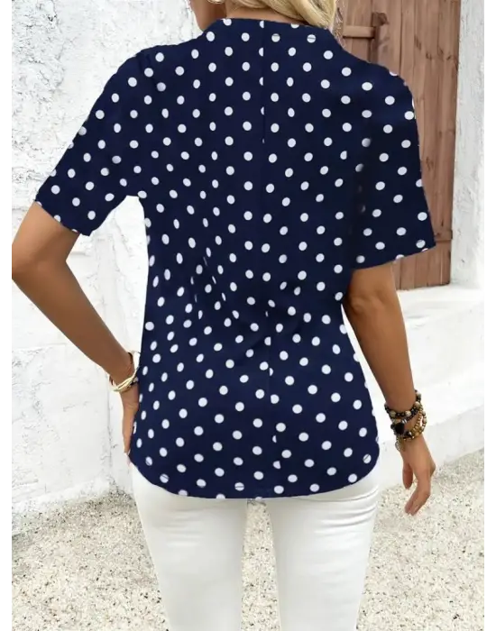 Kadın Kısa Kollu Yakadan Fermuarlı Puantiyeli Uzun Dokuma Viskon Bluz