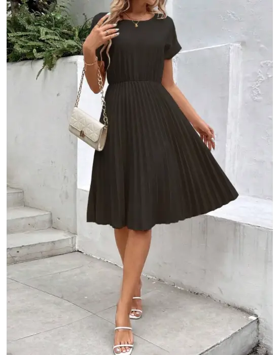 Kadın Kısa Kollu Yakası Açık Belden Lastikli Pileli Kısa Ithal Krep Elbise