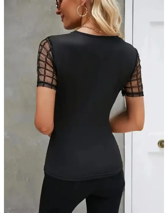 Omarı Rahat ve Şık Ağ Tül Detaylı Viskon Bluz