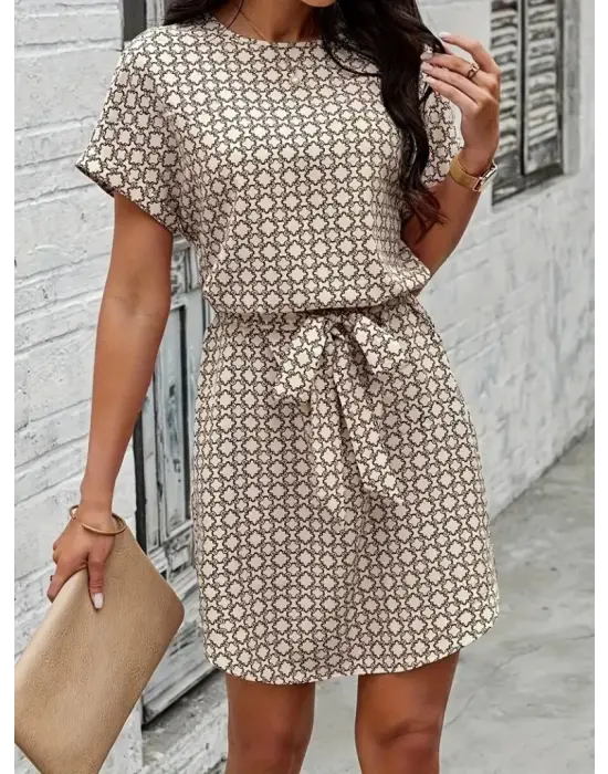 Omarı Geometrik Desenli Kısa Kollu Elbise