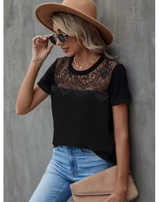 Kadın Kısa Kollu Yuvarlak Yaka ön Dantel Detaylı Viskon Bluz