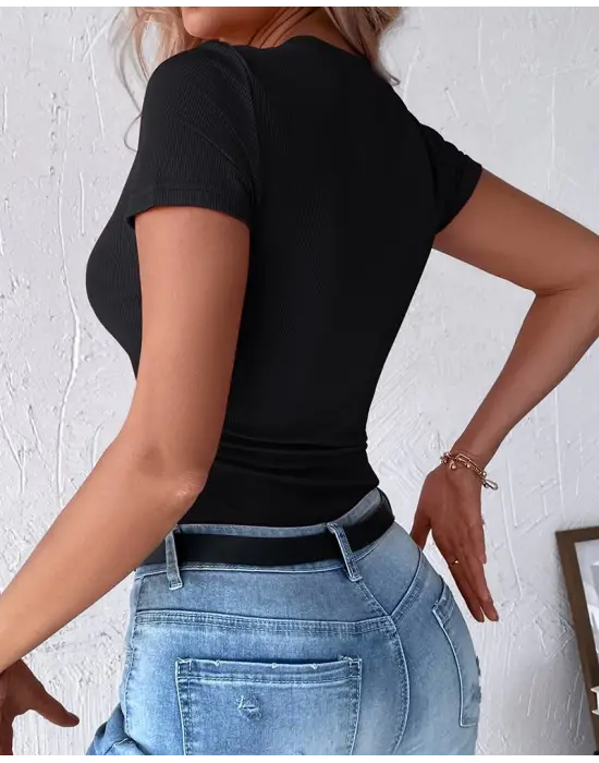 Omarı Şık Kaşkorse Detaylı Kadın Bluzu