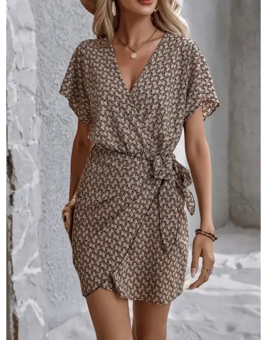 Kadın Kısa Yarasa Kollu önden Kruvaze Yaka Detaylı önden Bağlamalı Desenli Süprem Elbise