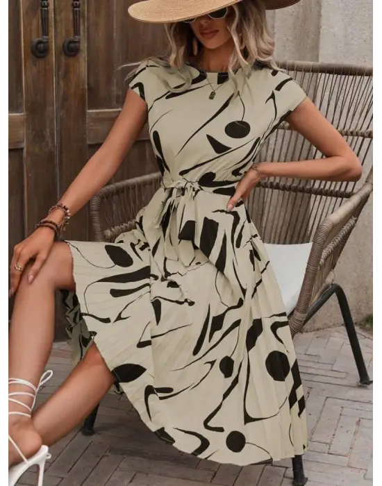 Omarı Yuvarlak Yaka Beli Büzgülü Kısa Elbise Modası