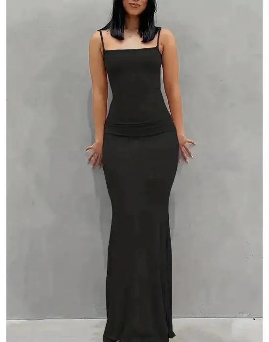 Omarı Şıklığı ve Rahatlığı Bir Arada Sunan Uzun Elbise