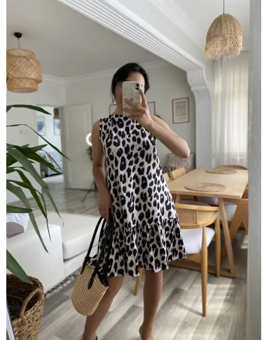 Kadın Kolsuz Sırttan Bağlamalı Fırfırlı Leopar Desenli Süprem Elbise