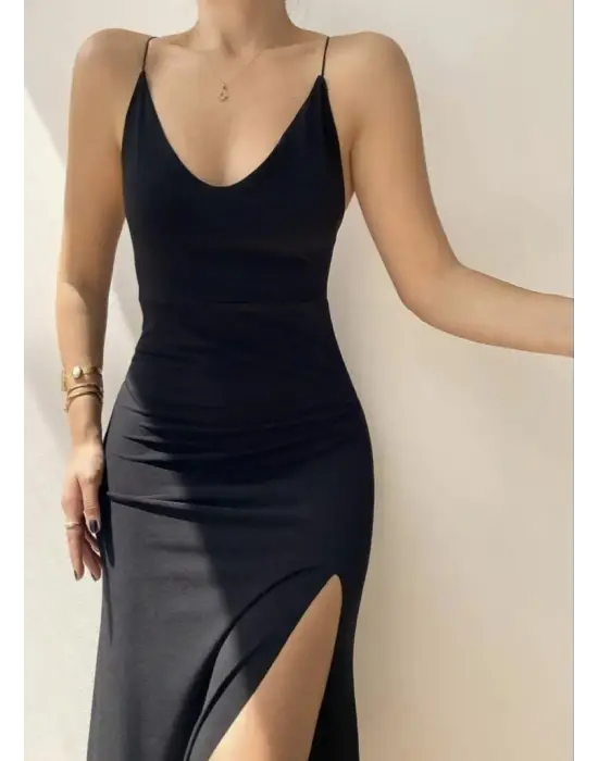 Omarı Etkileyici Yırtmaç Detaylı V Yaka Midi Elbise