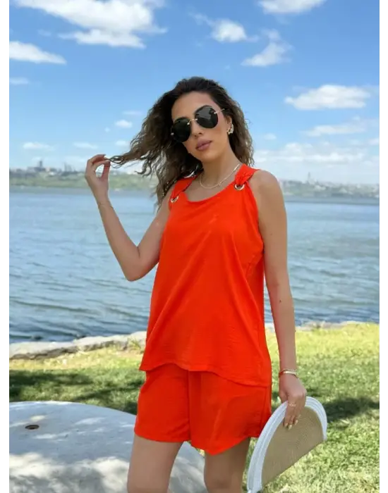 Kadın Kolsuz V Yaka Kuş Gözü Detay Bluz Short Aerobin Ikili Takım