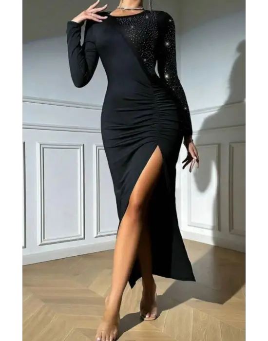 Kadın Krep Dalgıç Kumaş Taş Aksesuarlı Yırtmaç Detaylı Uzun Kollu Elbise