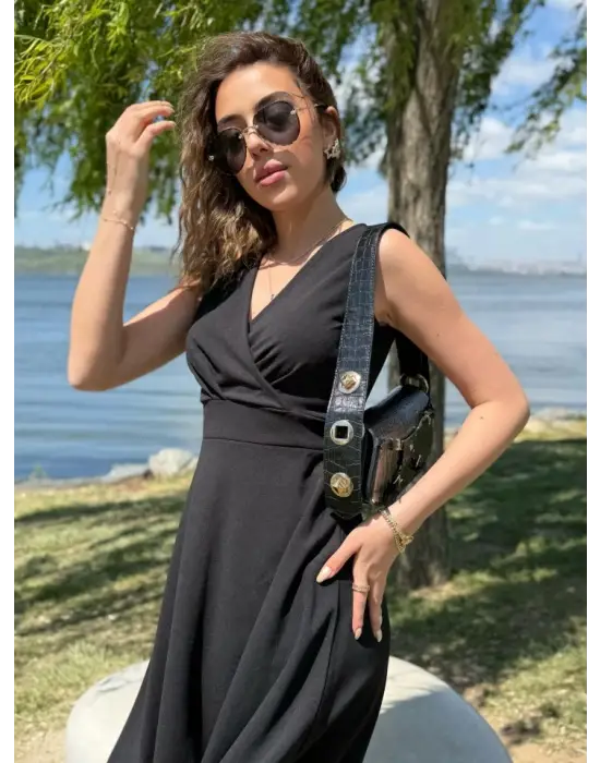 Omarı Kadın Krep Kumaş Kruvaze Yaka Mini Elbise