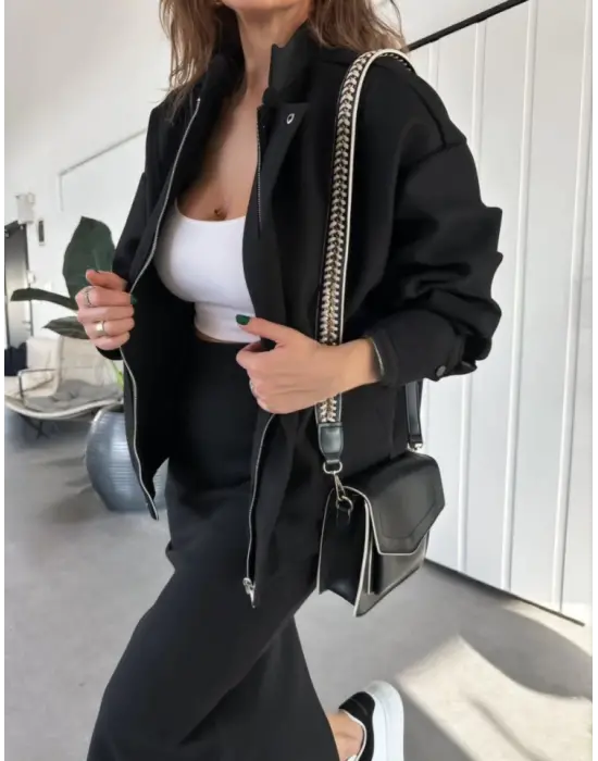 Omarı Şıklığınızı Tamamlayacak Kaşmir Ceket Etek Takımı