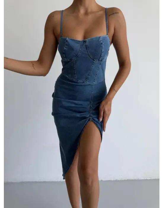 Kadın Omuz Askılı Derin Bacak Dekoltesi Ve Büzgü Detay Kot Elbise