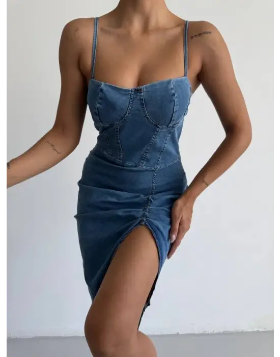 Kadın Omuz Askılı Derin Bacak Dekoltesi Ve Büzgü Detay Kot Elbise