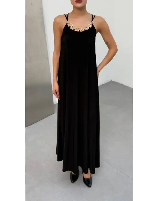 Kadın Omuz Askılı Kuş Gözü Zincir Detay Sandy Kumaş Maxi Boy Elbise