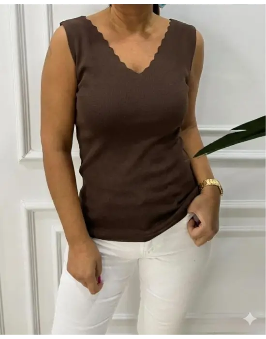 Kadın Omuz Askılı V Yaka Lazer Kesim Kaşkorse Kumaş Atlet