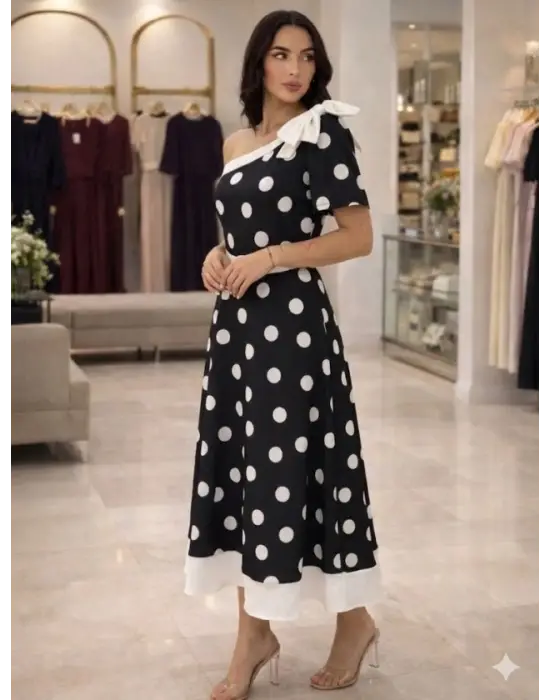 Kadın Omuz Dekolteli Fiyonk Ve Puantiye Detay Maxi Boy Elbise