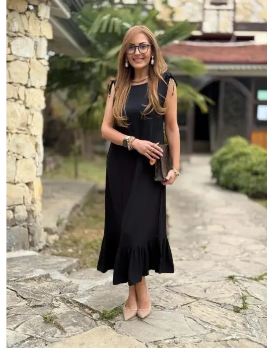 Kadın Omuzlardan Büzgülü Kayık Yaka Fırfırlı Janjan Krep Elbise