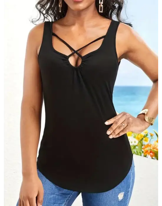 Omarı Şık Kadın Önden Çapraz Şerit Askılı Bluz