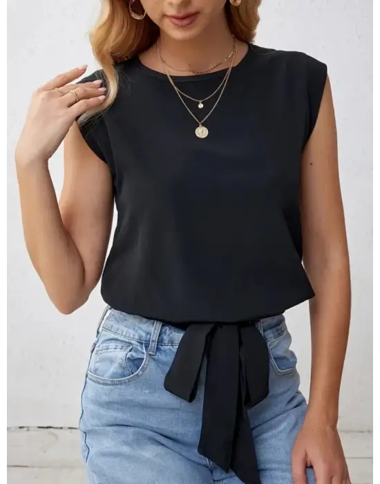 Omarı Etek Ucu Bağlama Detaylı Kadın Krep Bluz