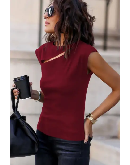 Kadın Sıfır Kol Pencere Detay Viskon T-shirt