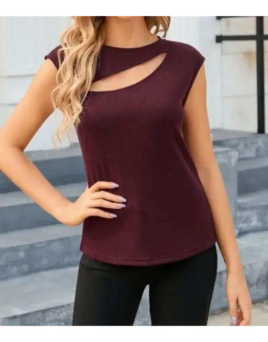 Kadın Sıfır Kol Pencere Detay Viskon T-shirt