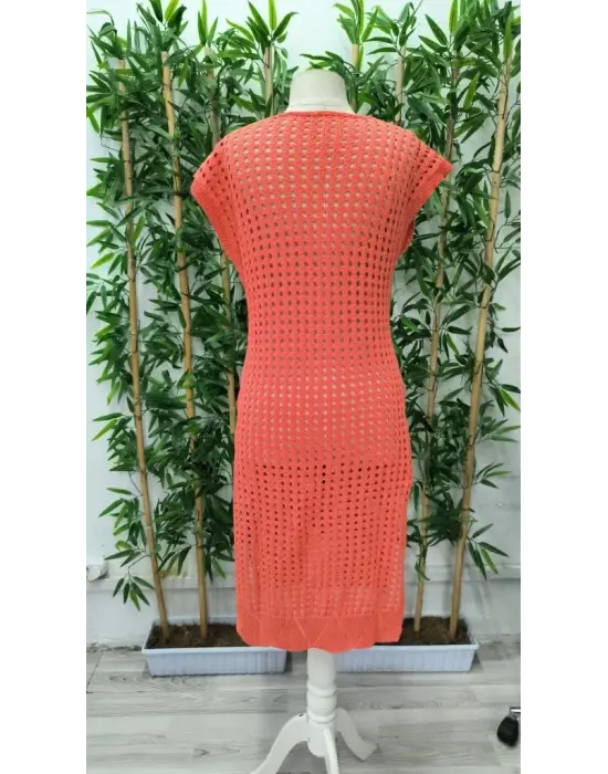 Omarı Derin Yırtmaçlı Midi Boy Triko Elbise