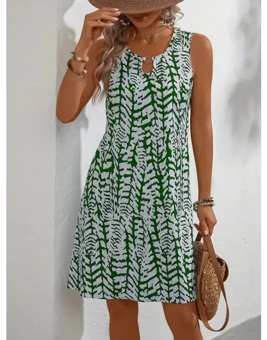 Omarı Desenli Kısa Bürümcük Elbise