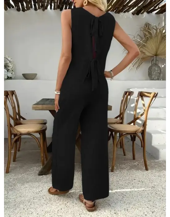 Kadın Sıfır Kollu Bisiklet Yaka Arkadan Bağlamalı Aer8bin Bluz Ve Pantolon Ikili Takım