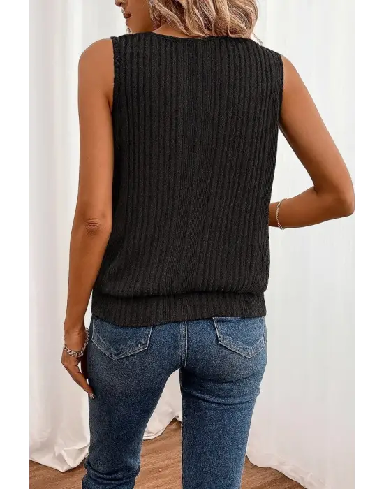 Kadın Sıfır Kollu Düğmeli Damla Yaka Detaylı Triko Bluz