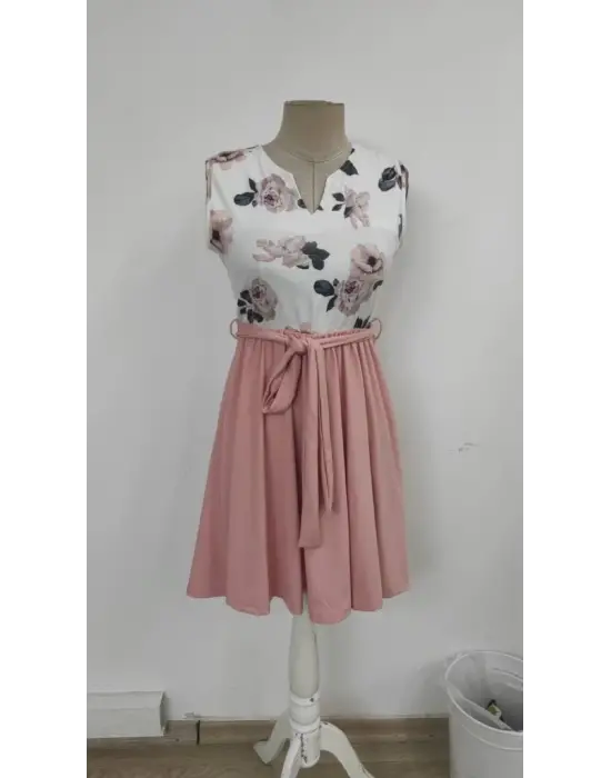 Omarı Çiçek Desenli Kuşaklı Dalgıç Elbise