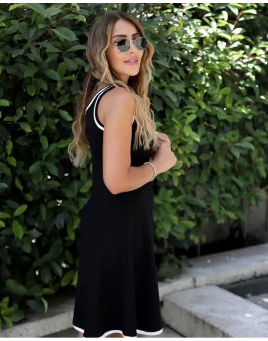 Kadın Sıfır Kollu Yaka Ve Etek Ucu Ribana Detaylıkiloş Viskon Iki Iplik Elbise