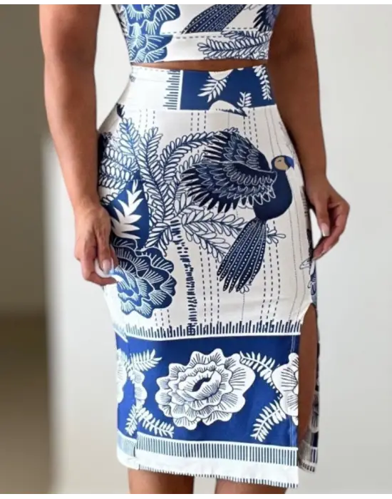 Kadın Sıfır Kollu Yuvarlak Yaka çiçekli Desenli Süprem Crop Ve Yırtmaçlı Etek Ikili Takım