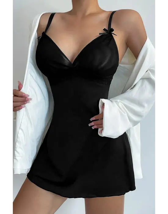 Omarı Siyah Dantelli Fiyonklu Kadın Gecelik