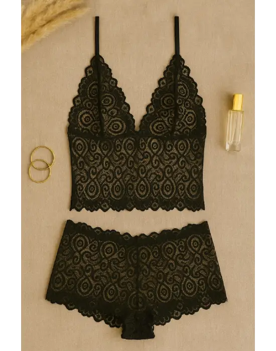 Kadın Siyah Dantel Bralet Şort Takımı – Şık, Zarif ve Feminen İç Giyim