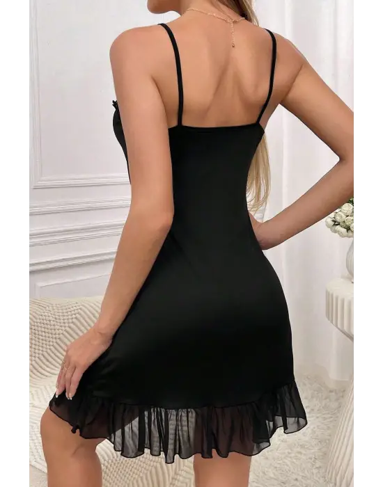 Omarı Siyah Tül Detaylı Kadın Gecelik