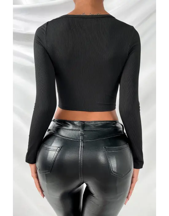 Omarı Siyah Göğüs Dekolteli Çapraz Askılı Crop Top Bluz