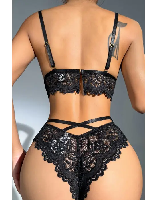 Omarı Siyah Kalp Detaylı Dantel İç Çamaşır Takımı